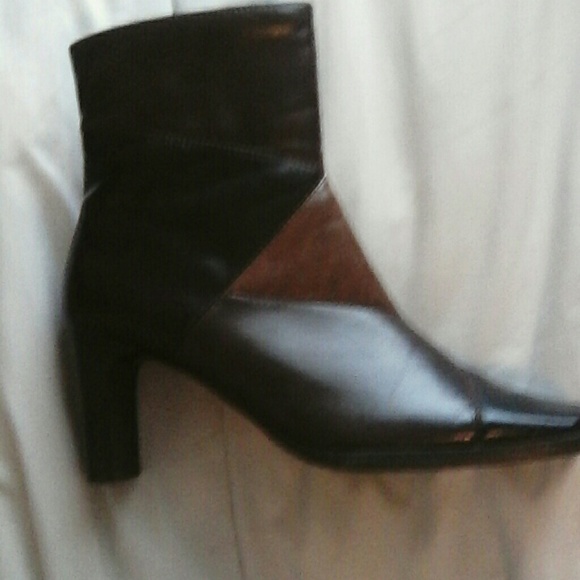 Leather Boots - Picture 3 of 3